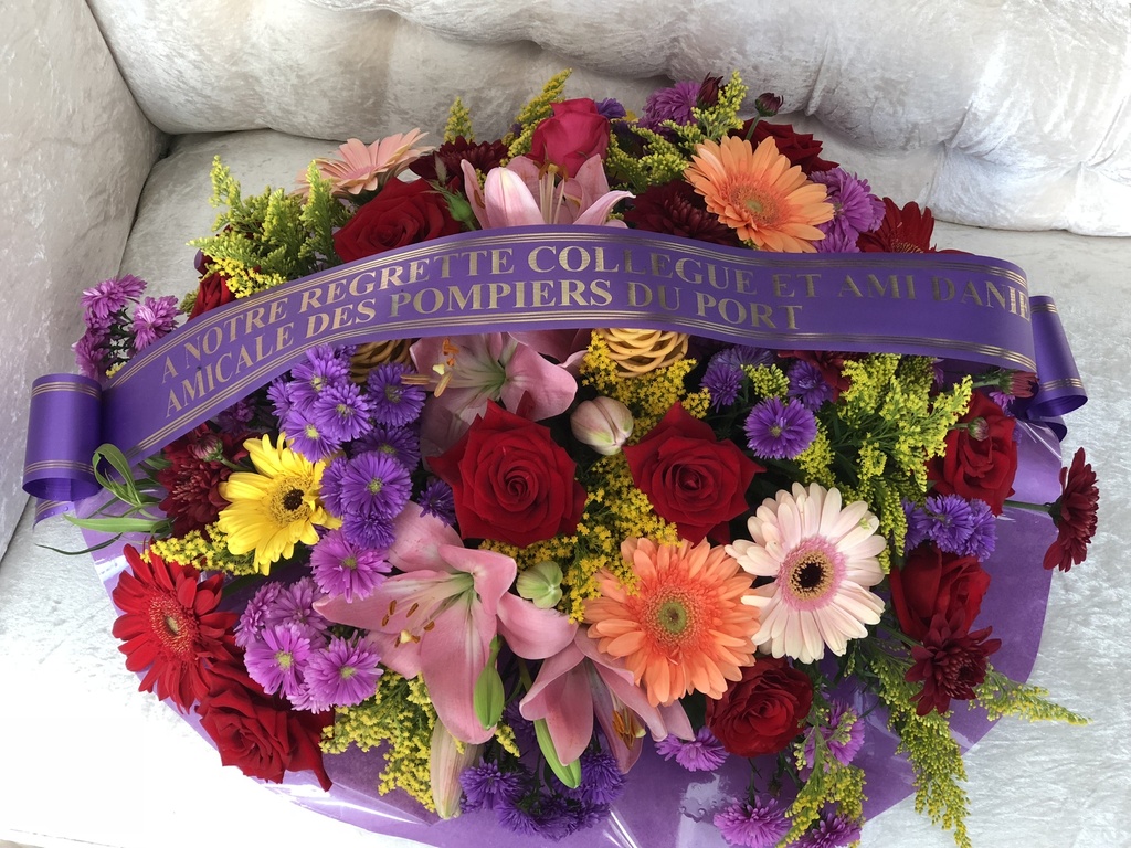 Coussin Floral Avec Inscription